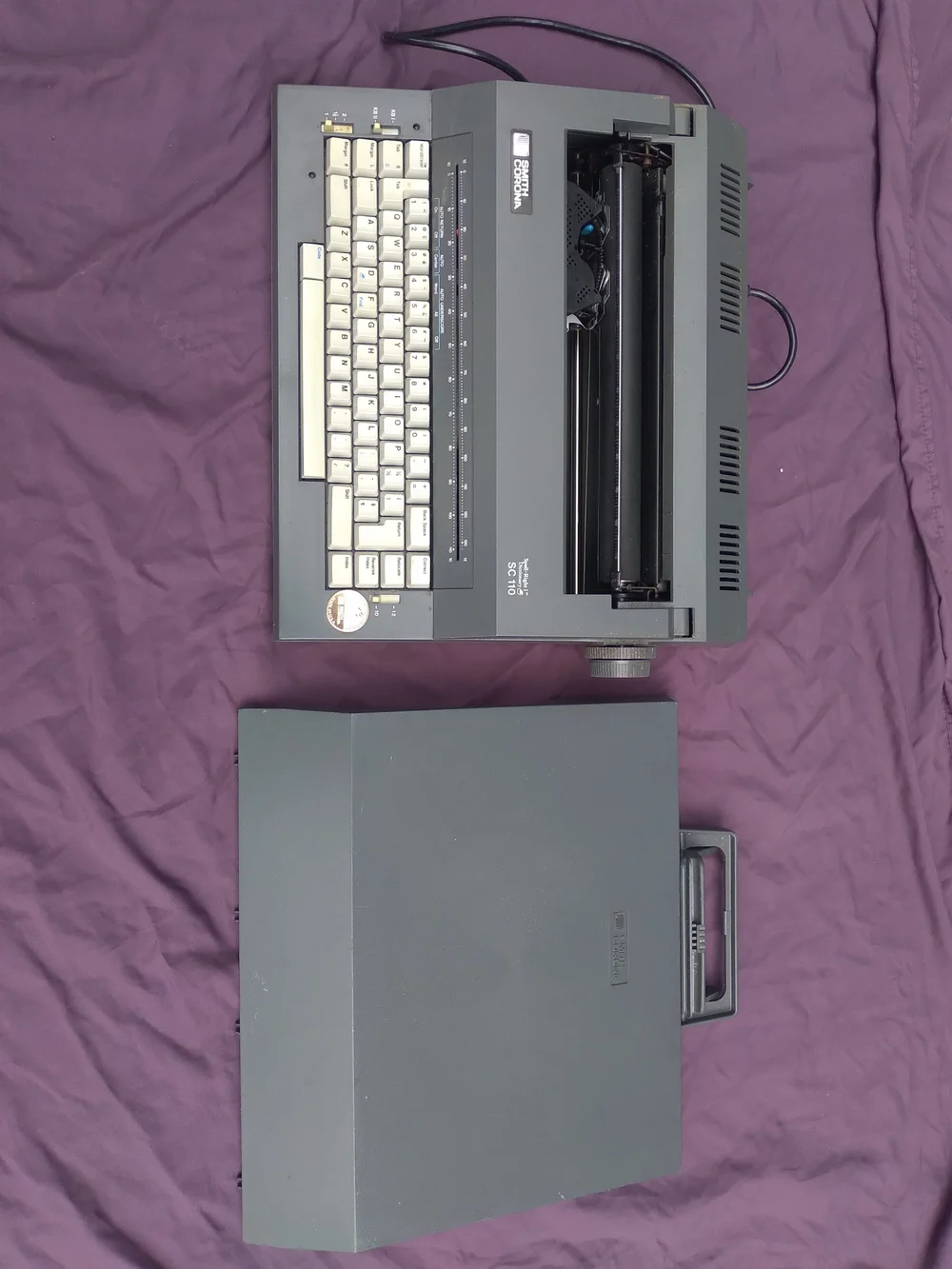 Smith Corona 110 Electric Typewriter in Gray